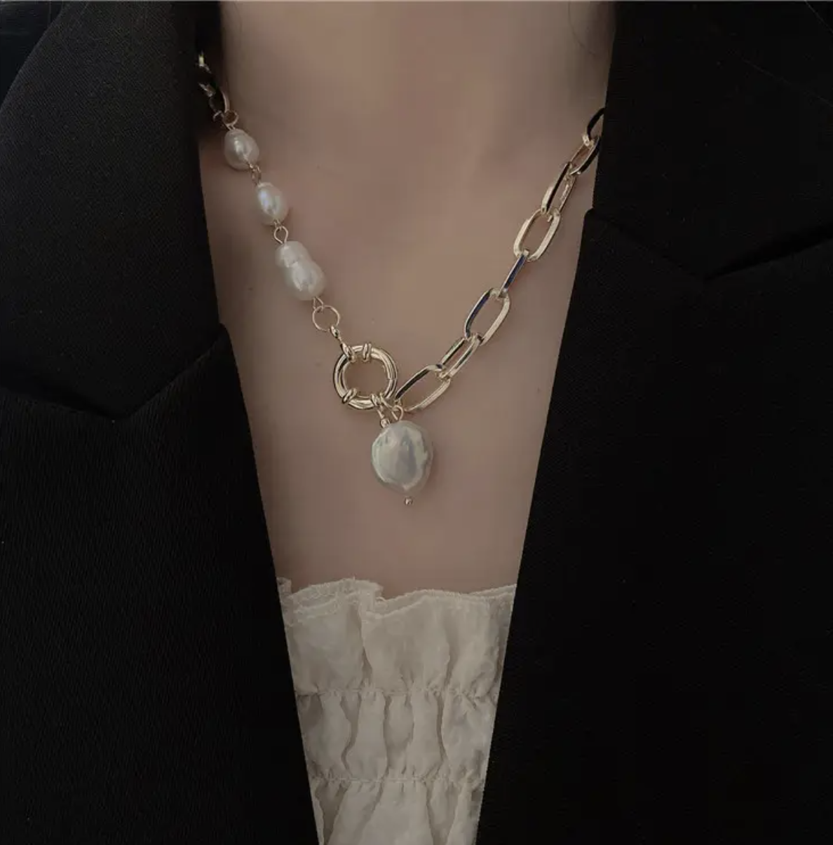 Noa Necklace - VAM Jewelry