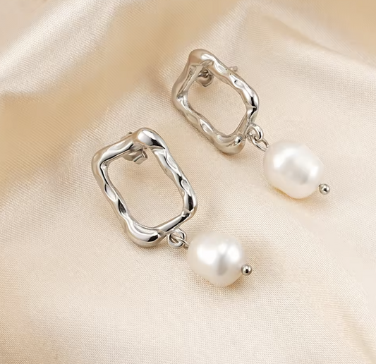 Ethereal Geometric Pearl Earrings – Modern, Minimalist Jewelry