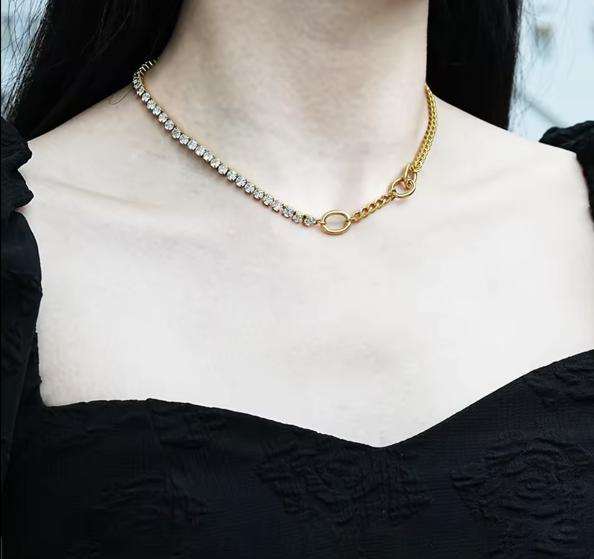 Golden Twists Unisex Chain Necklace