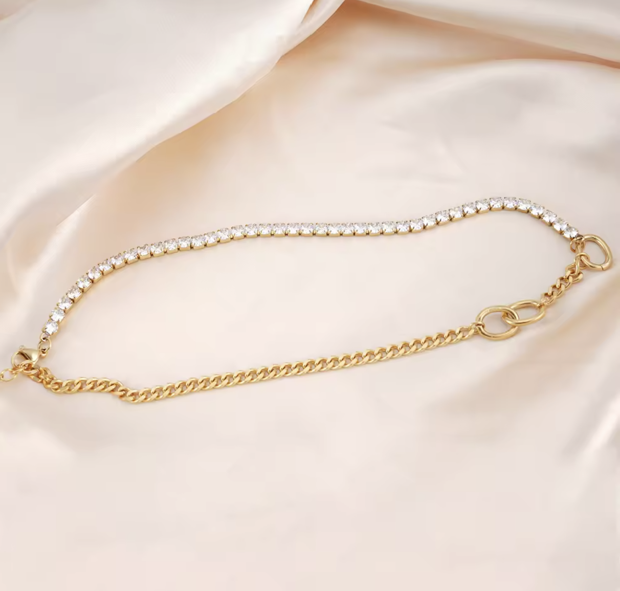 Golden Twists Unisex Chain Necklace